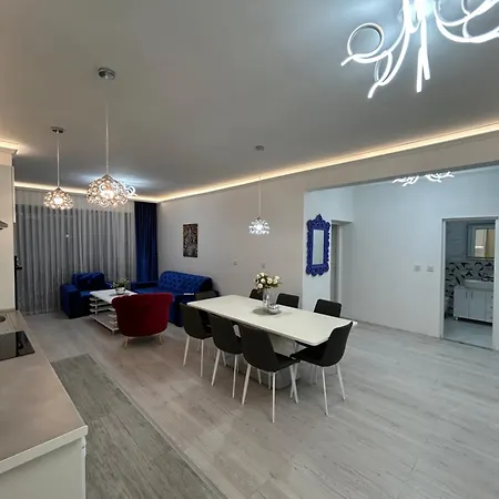 Apartment Kings *