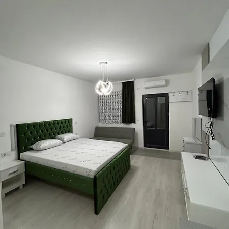 Kings Apartment *
